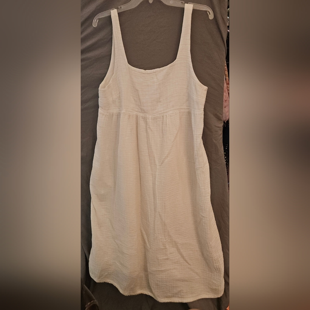 Cream Sleeveless Dress